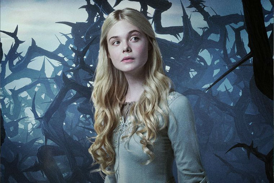 Elle Fanning luce como toda una princesa de Disney en los Golden Globes