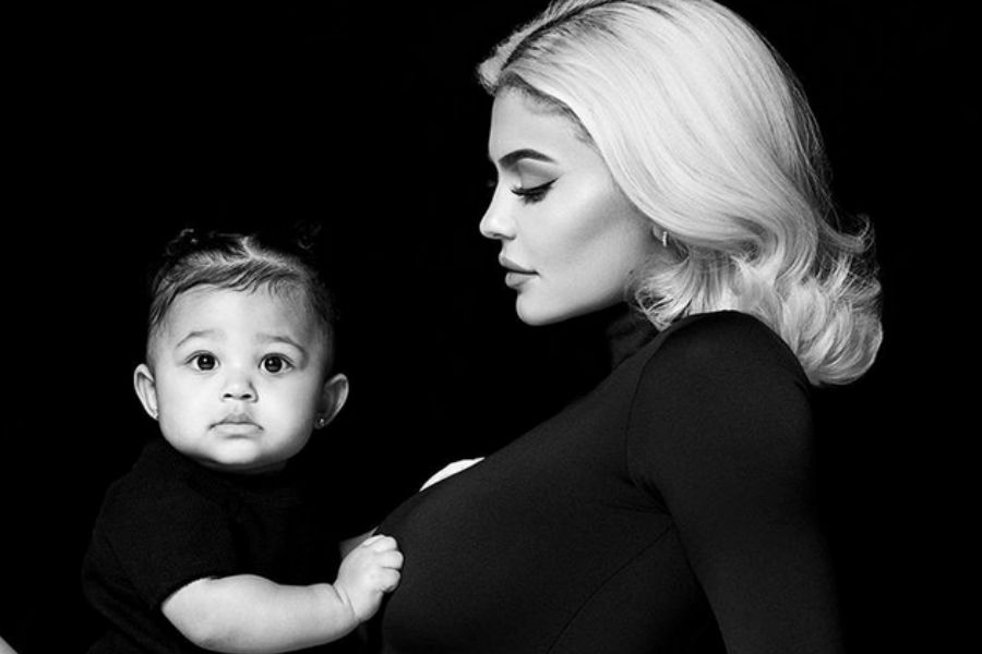 Kylie Jenner Esta Lista Para Lanzar Una Linea De Productos Para Bebes Tu En Linea