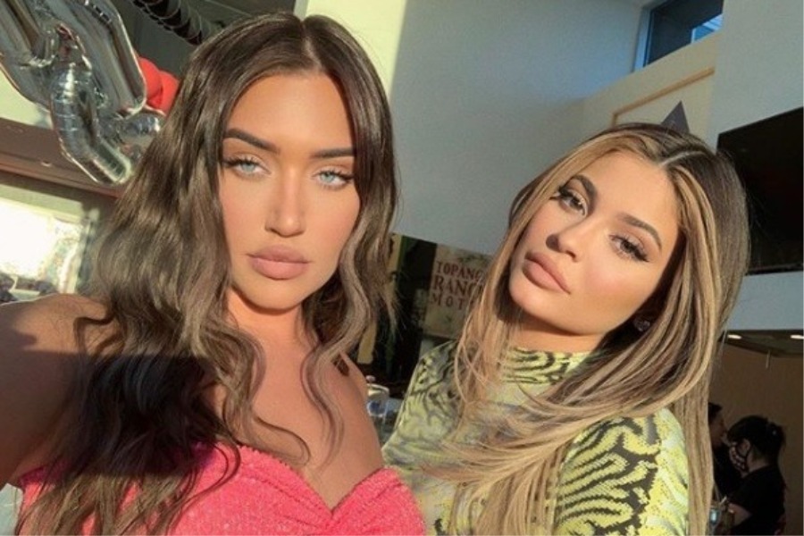 Stassie Karanikolaou revela cuánto tardan ella y Kylie Jenner en