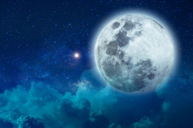 luna-azul-signo-zodiacal