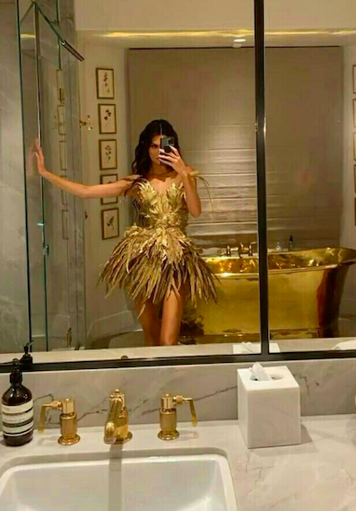 bañera kendall jenner