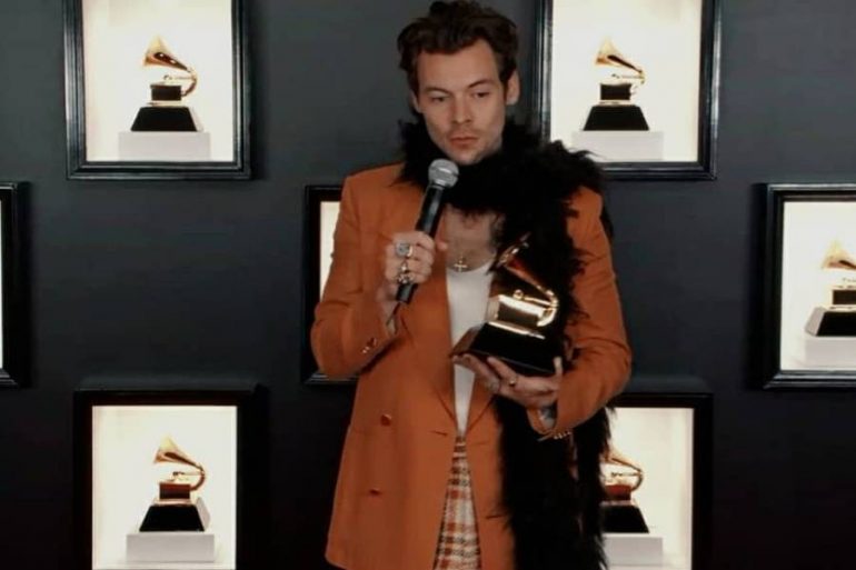 harry grammy outfit